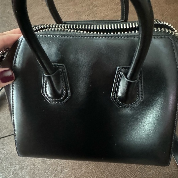 Givenchy Antigona Box Leather Satchel - Picture 3 of 7